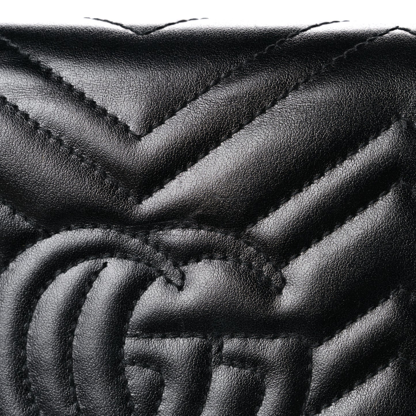 Calfskin Matelasse GG Marmont Chain Wallet Black