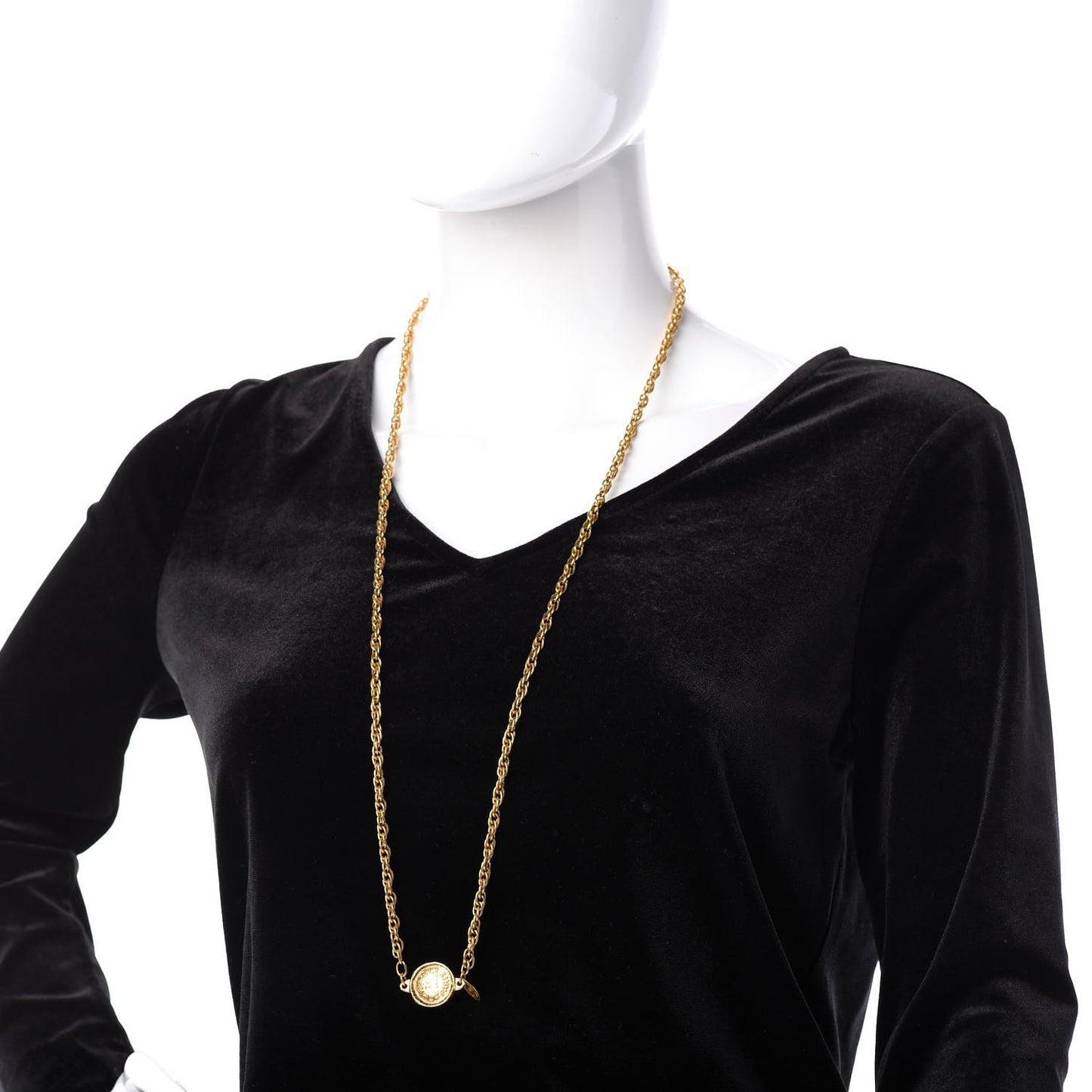 31 Rue Cambon Paris Medallion Chain Necklace Gold
