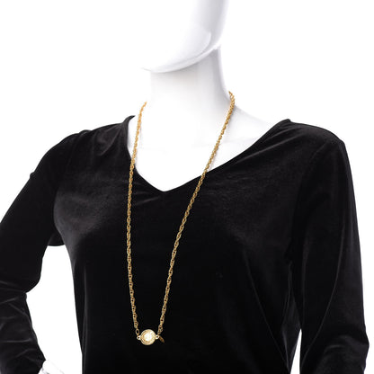Chanel 31 Rue Cambon Paris Medallion Chain Necklace Gold 2 of 5