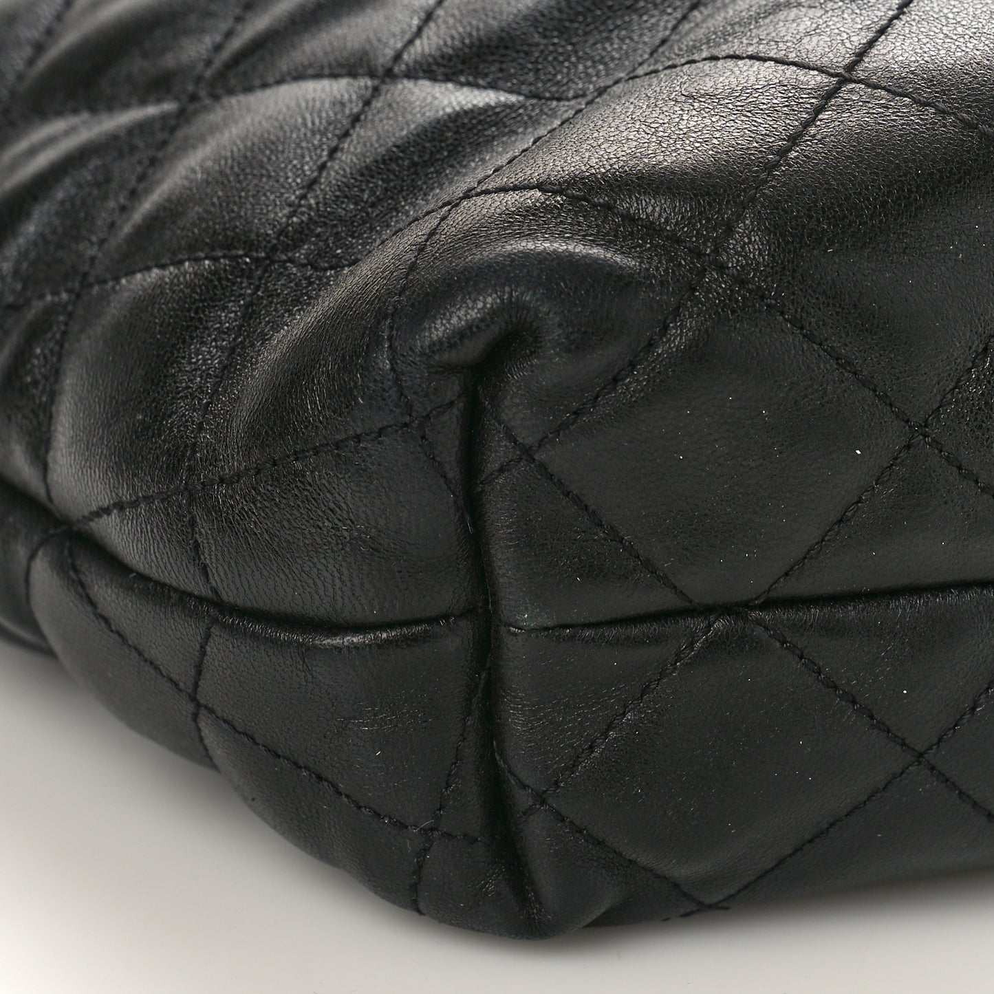 Lambskin Quilted Maxi Icare Shopping Tote Black