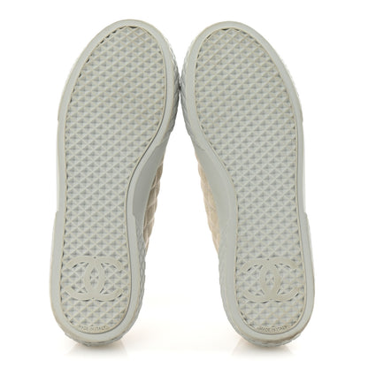 Chanel Denim Quilted Sneakers 39.5 Light Blue 6 of 10