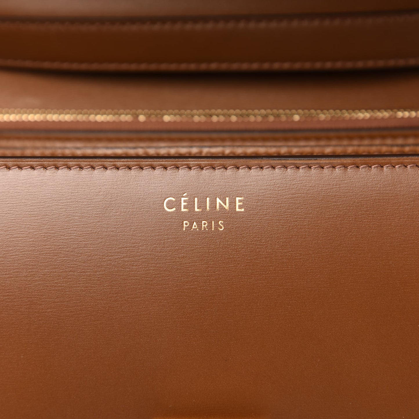Box Calfskin Medium Classic Box Flap Bag Camel