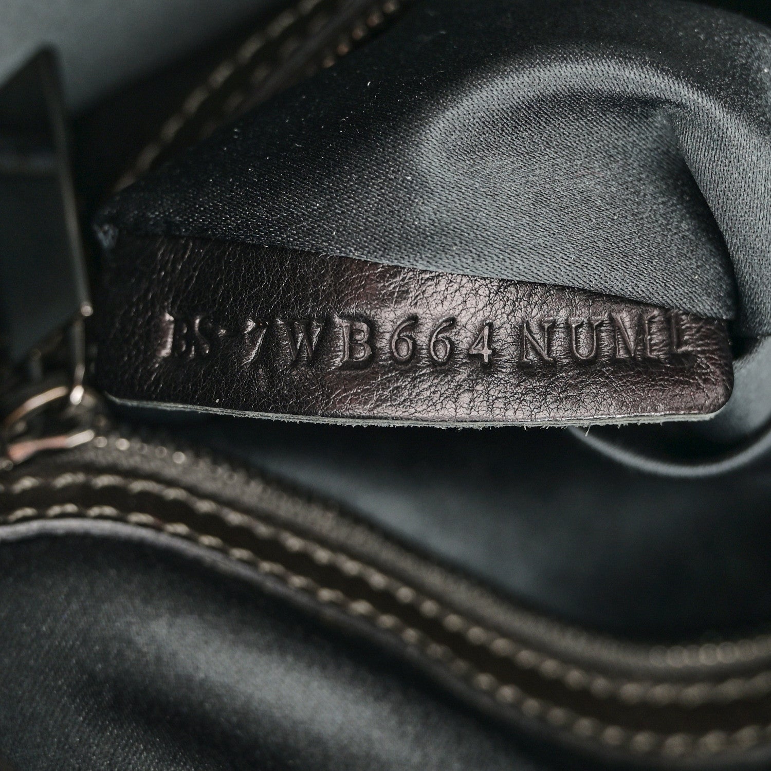 Valentino Garavani Nappa Sequin Chain Glam Tote Dark Grey 7 of 17