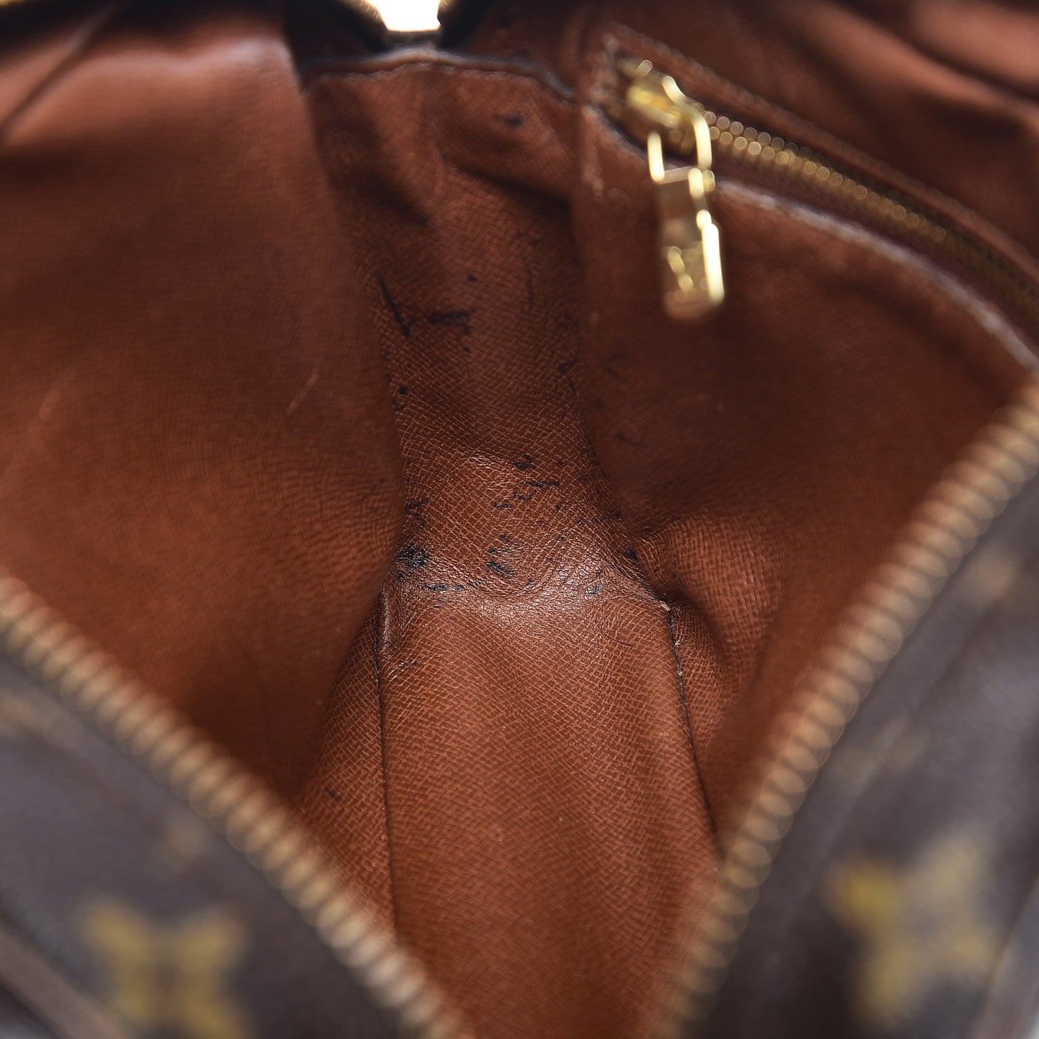 Louis Vuitton Monogram Trocadero 24 13 of 16
