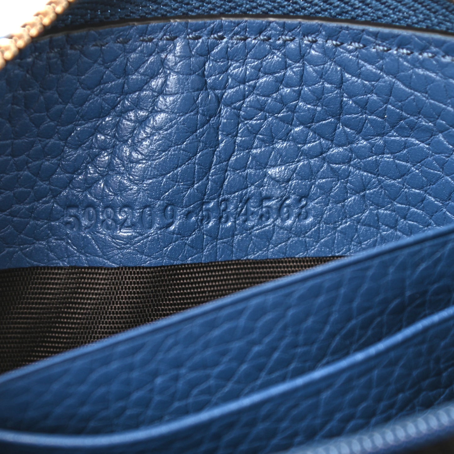 Pebbled Calfskin Small Soho Zip Around Wallet Blue