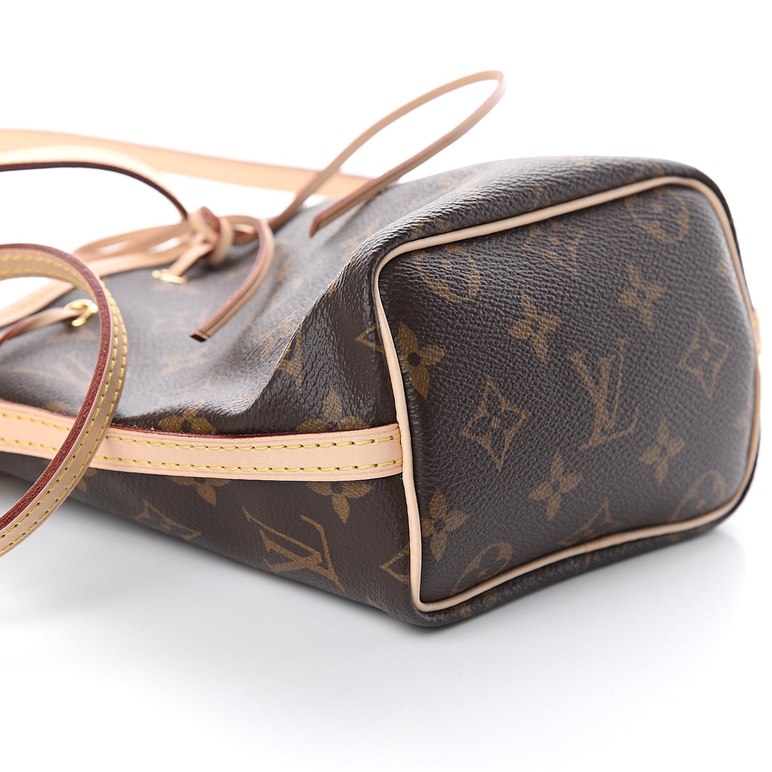 Louis Vuitton Monogram Nano Noe 8 of 9