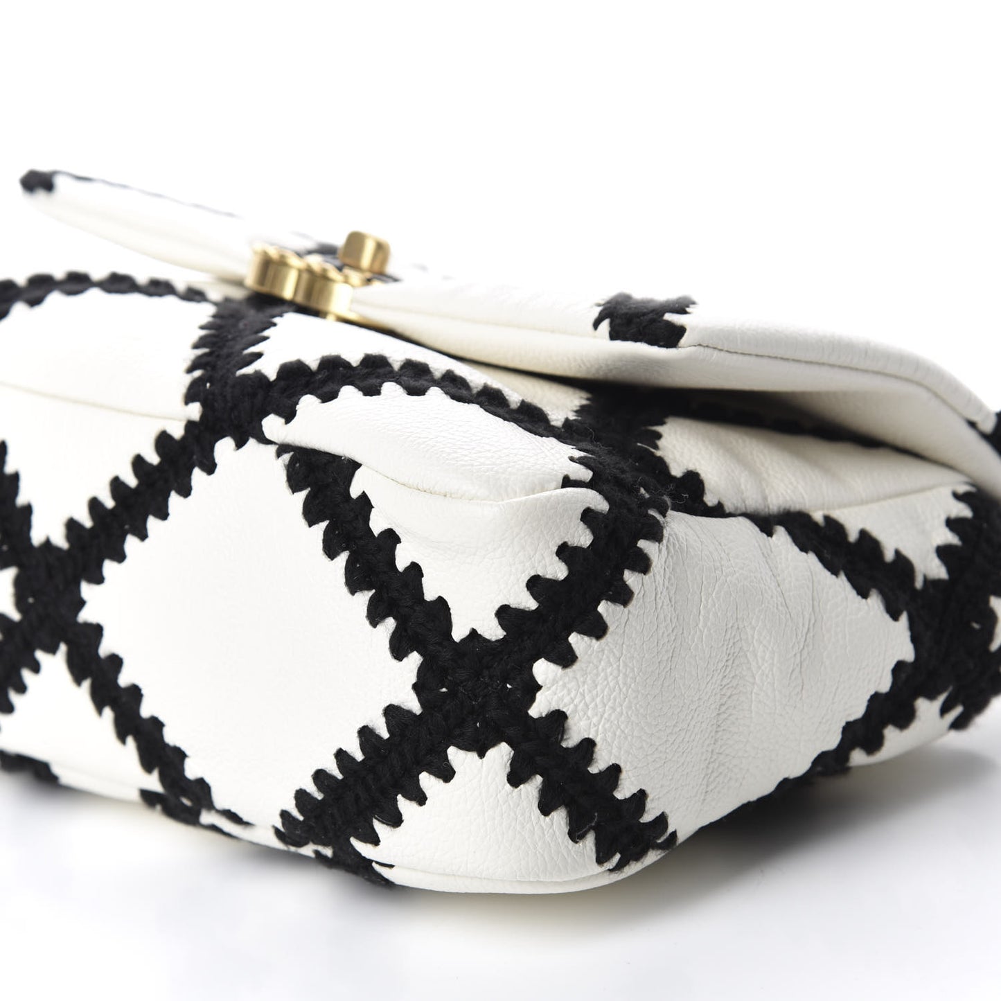 Calfskin Crochet Medium 19 Flap White Black