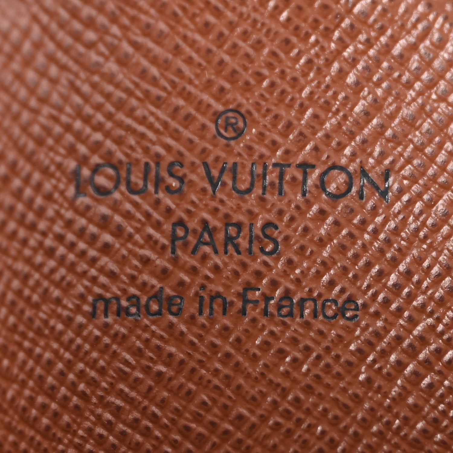 Louis Vuitton Monogram Round Coin Purse 6 of 10