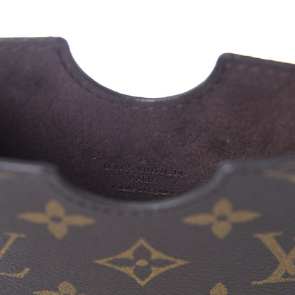 Louis Vuitton Monogram Hardcase iPad Air 2 5 of 6