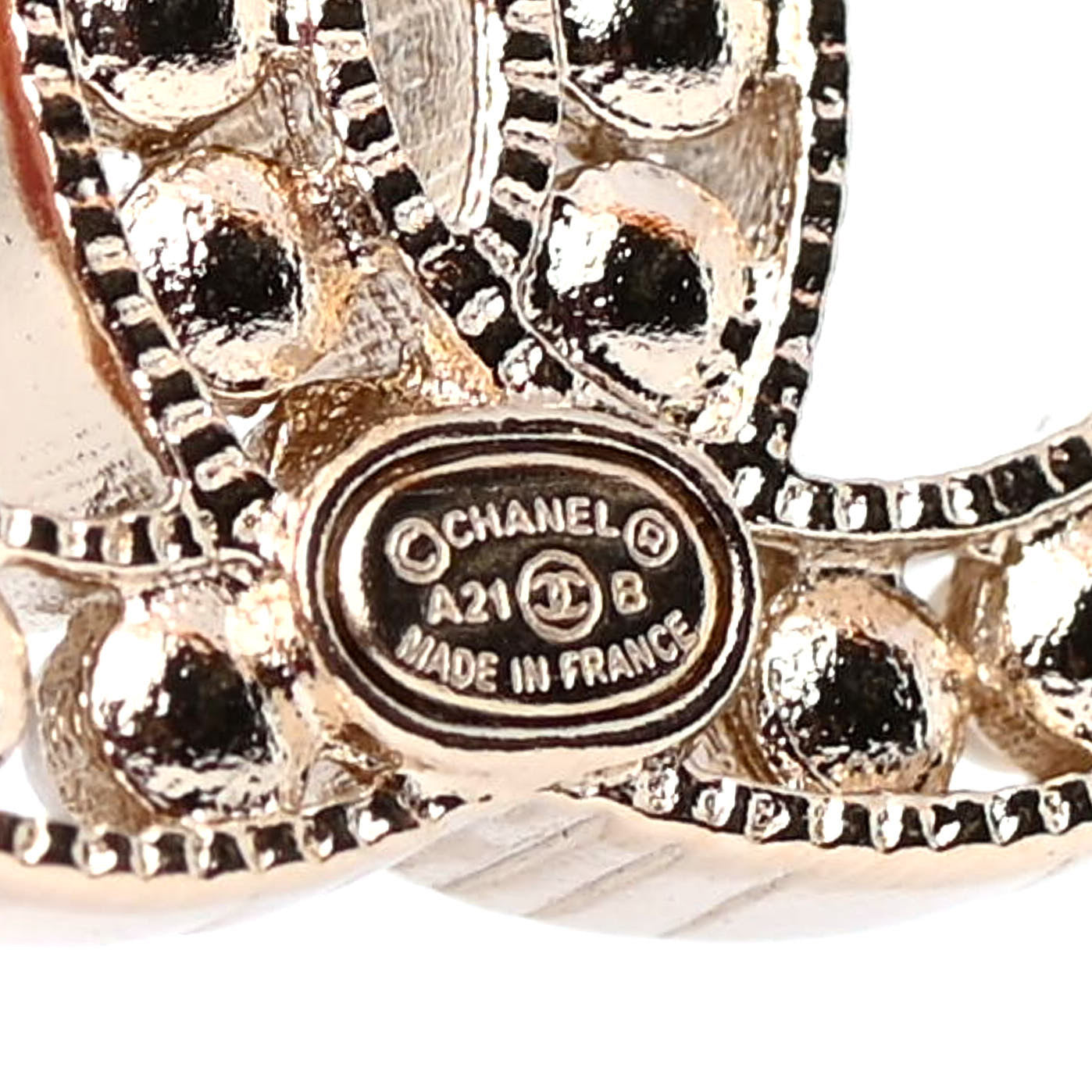 Chanel Pearl CC Earrings Gold 4 of 4