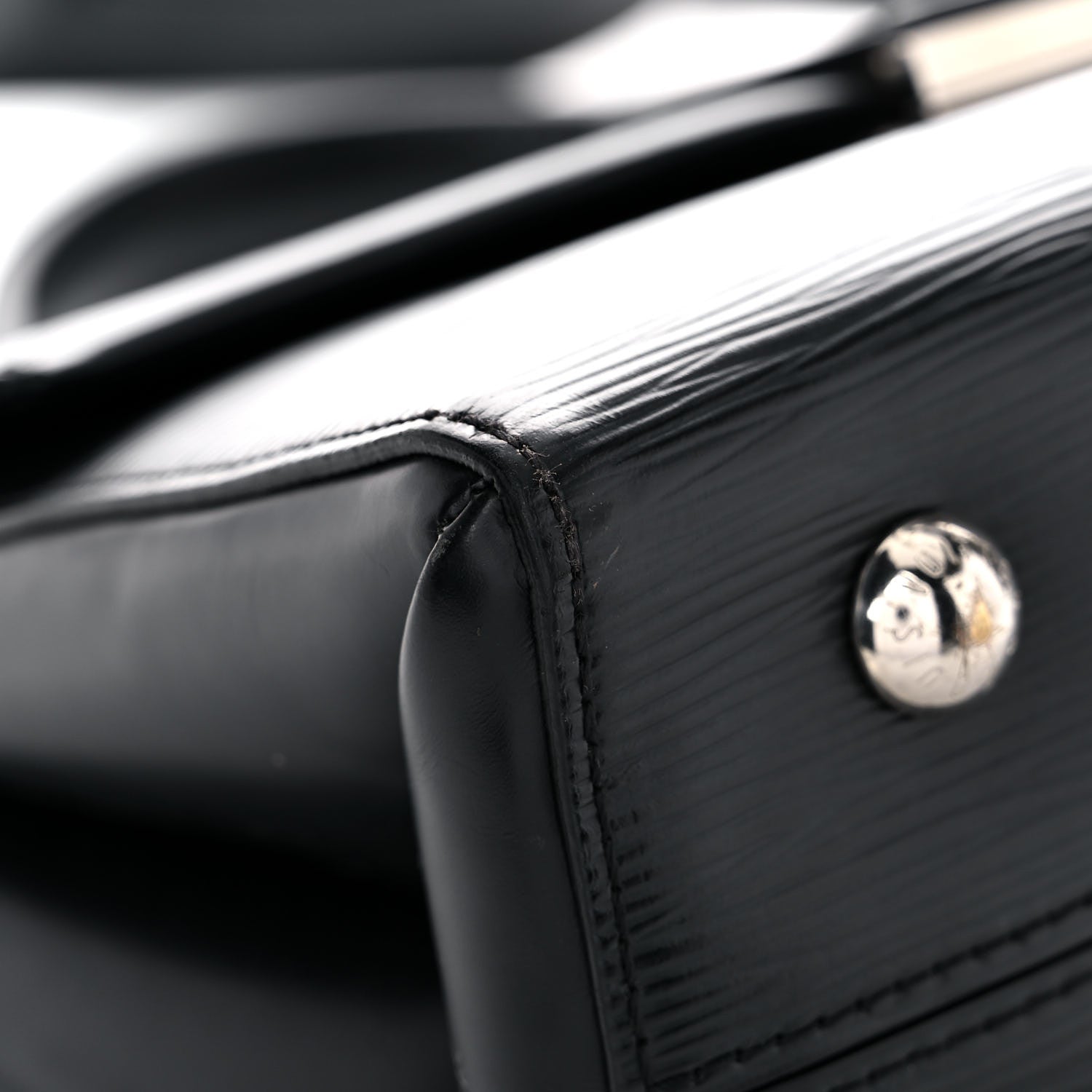 Louis Vuitton Epi Grenelle MM Black 11 of 25
