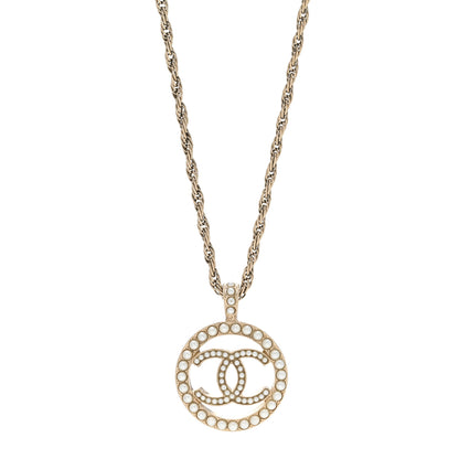 Chanel Pearl CC Round Pendant Necklace 1 of 5