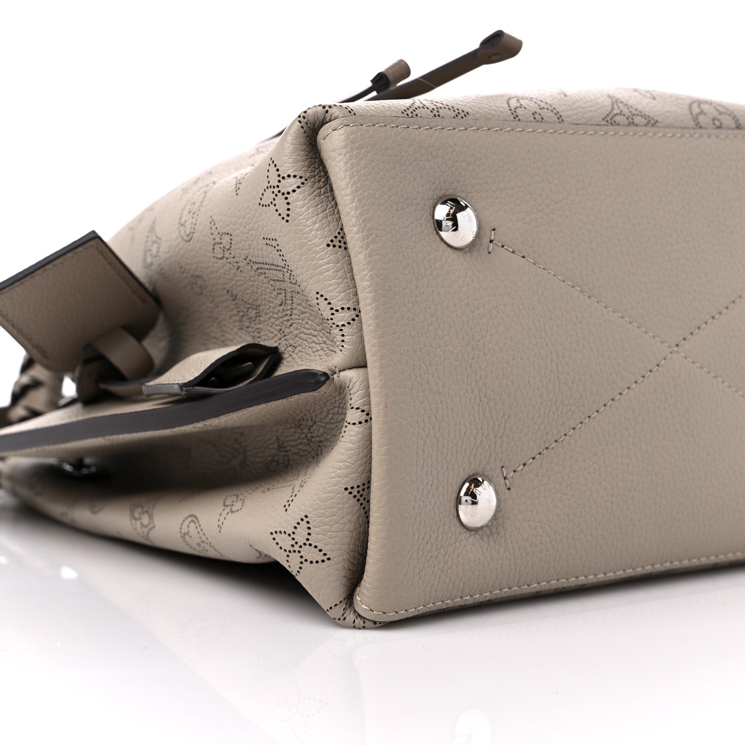 Louis Vuitton Mahina Muria Galet 7 of 9