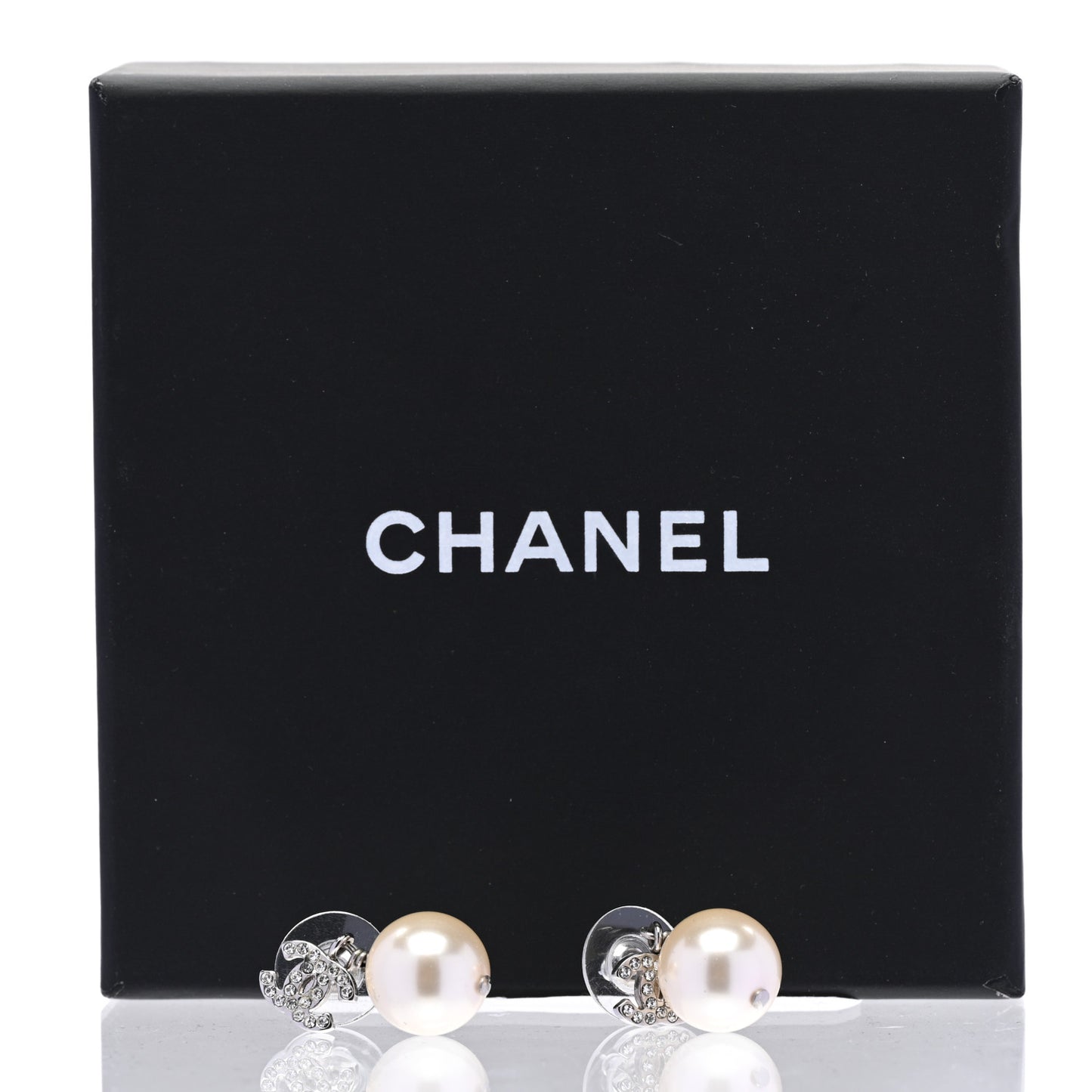 Crystal Pearl CC Drop Earrings Silver Pearly White