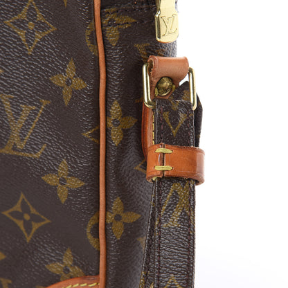 Louis Vuitton Monogram Danube 21 9 of 9