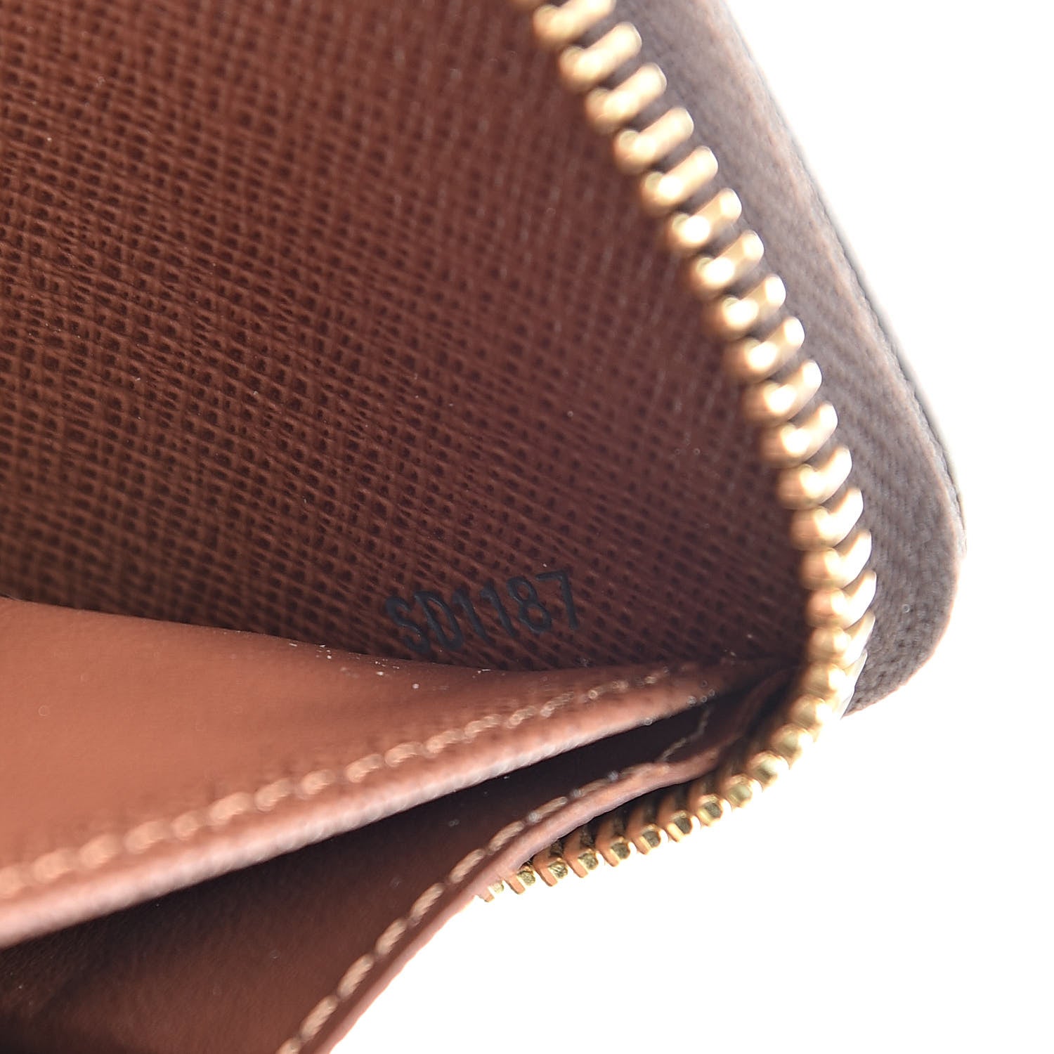 Louis Vuitton Monogram Zippy Wallet 7 of 8