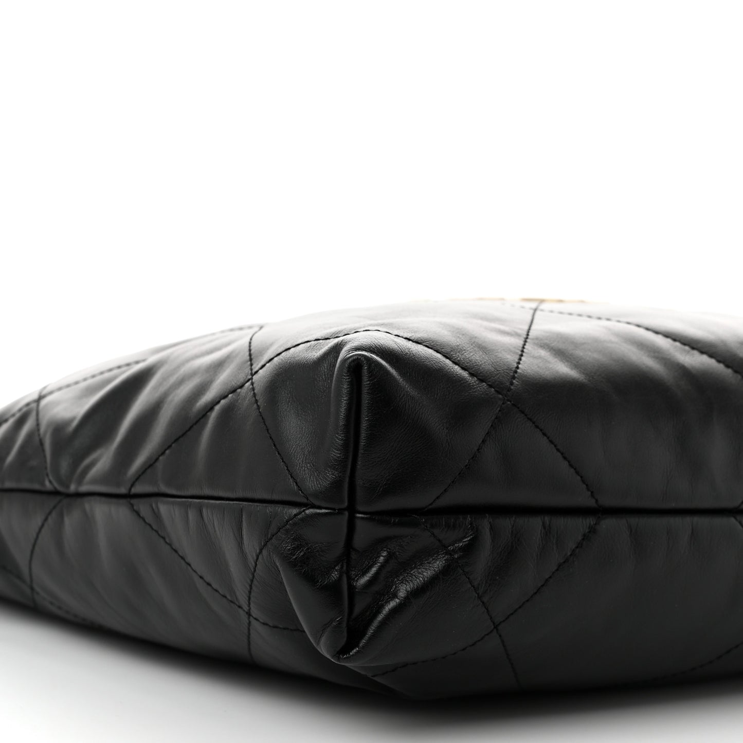 Shiny Calfskin Quilted Small Chanel 22 Black