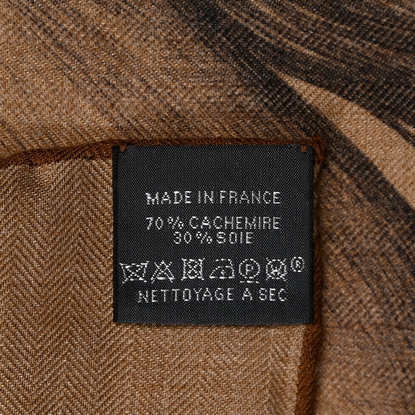 Cashmere Silk Les Ailes De Pegase Scarf 100 Caramel Black Creme