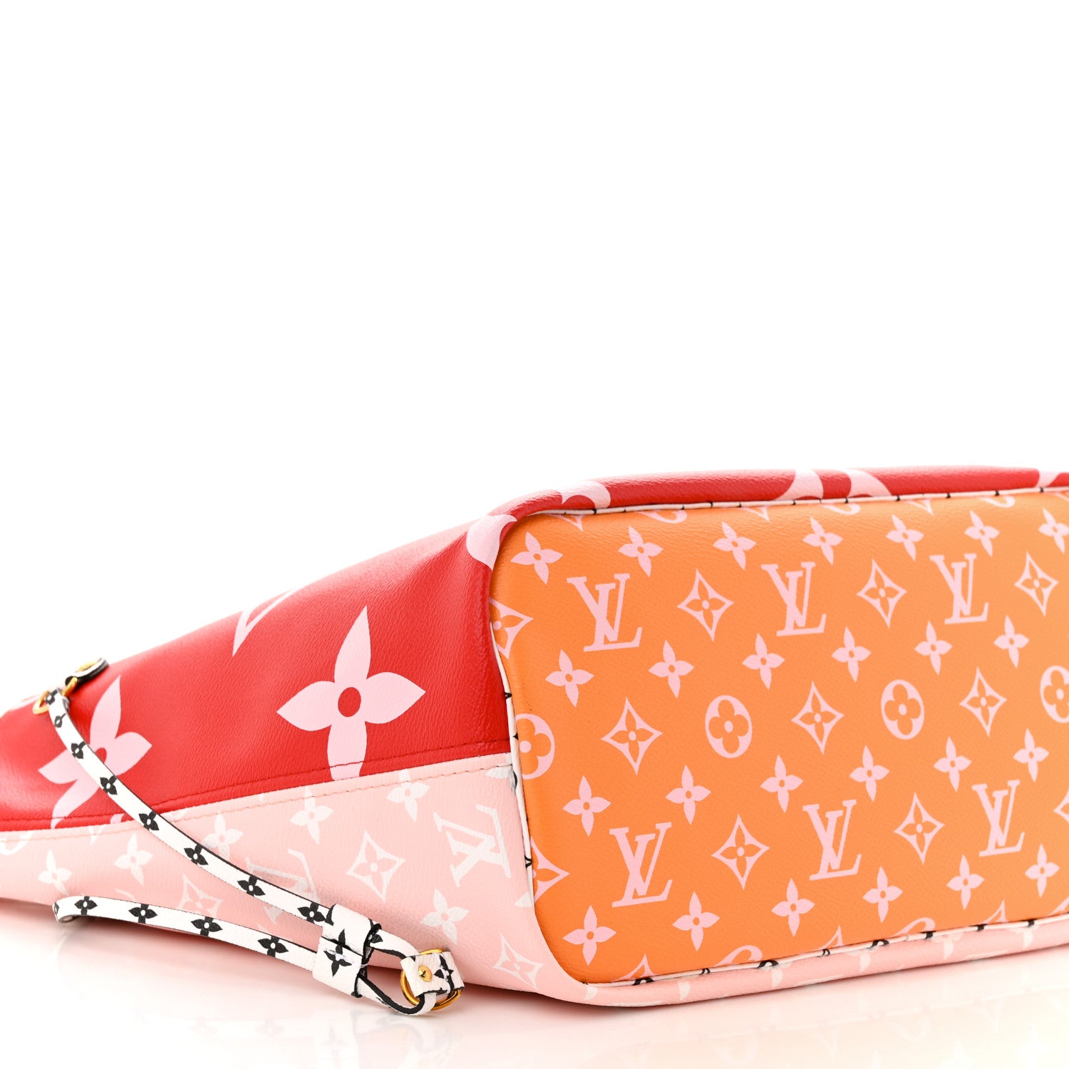 Louis Vuitton Monogram Giant Neverfull MM Rouge 9 of 10