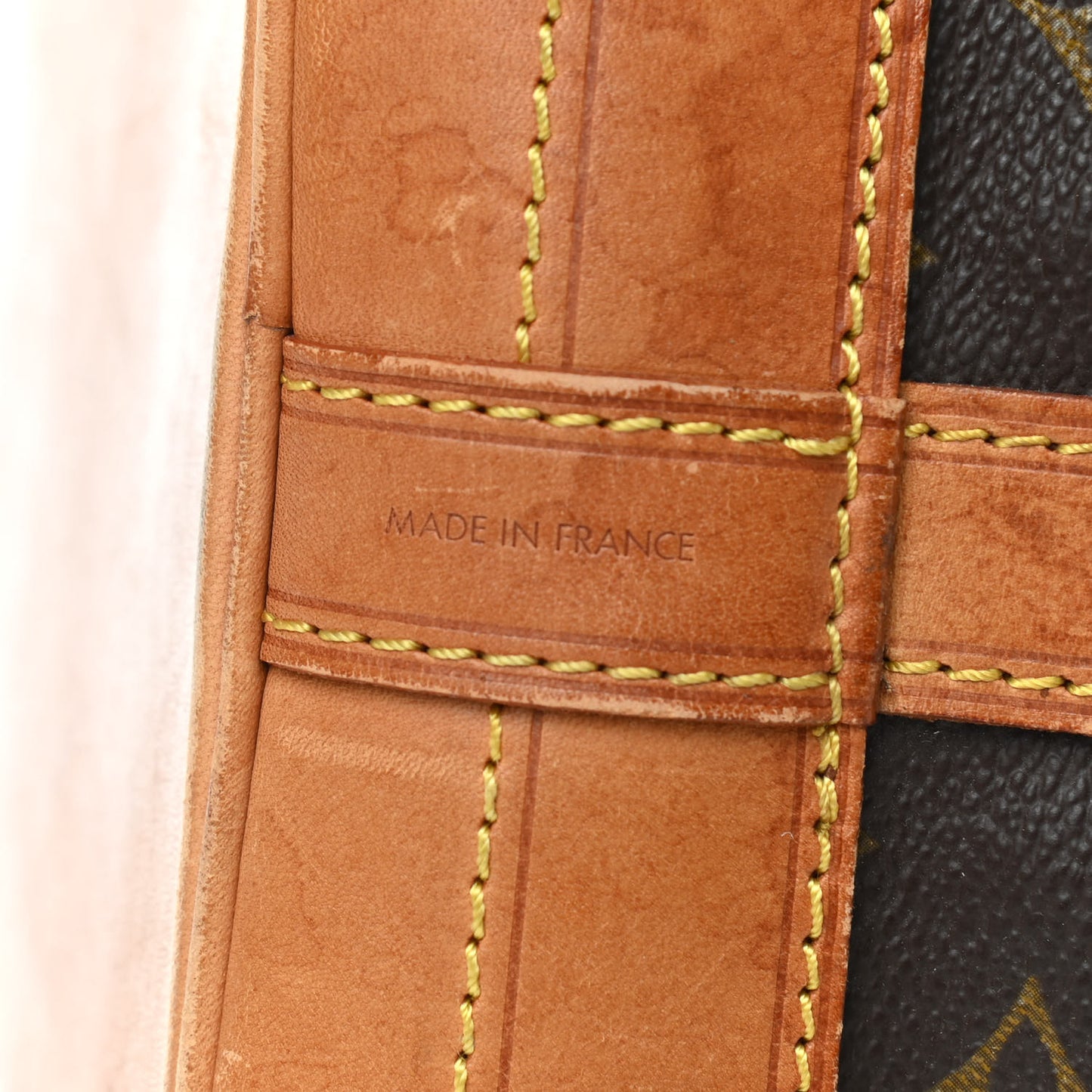 Monogram Noe