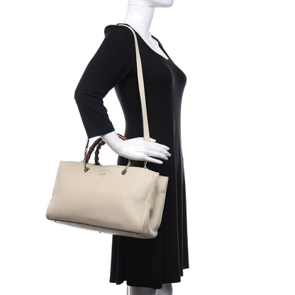 Gucci Pebbled Calfskin Medium Bamboo Shopper Tote Off White 2 of 13