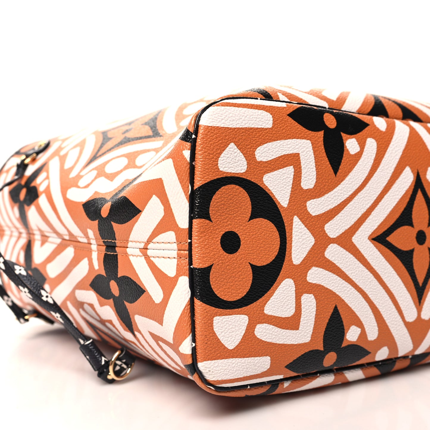 Monogram Giant Crafty Neverfull MM Creme Caramel