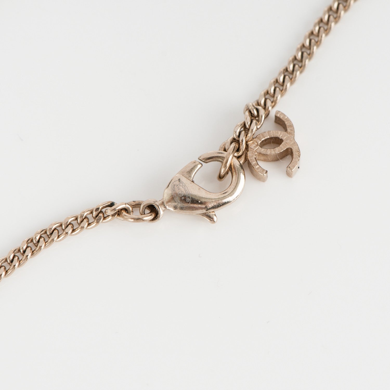 Chanel Tweed Effect CC Necklace Gold 4 of 4