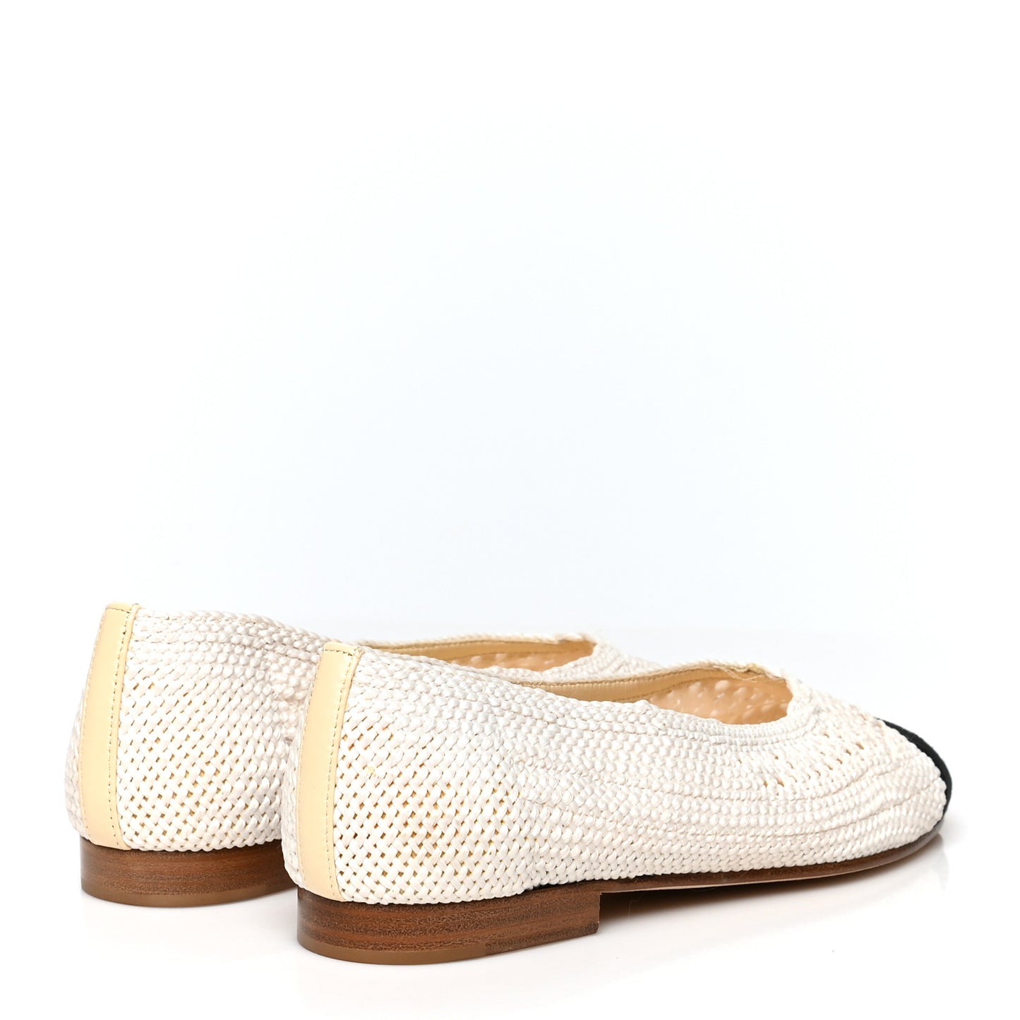 Crochet Cap Toe Ballerina Flats 38 Light Beige