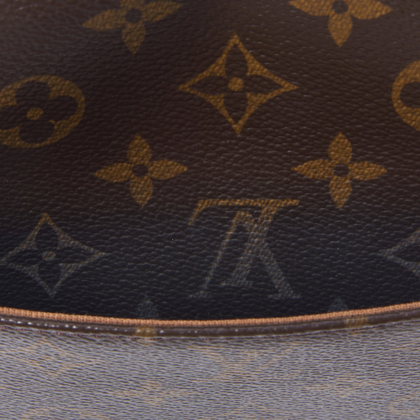 Monogram Sologne
