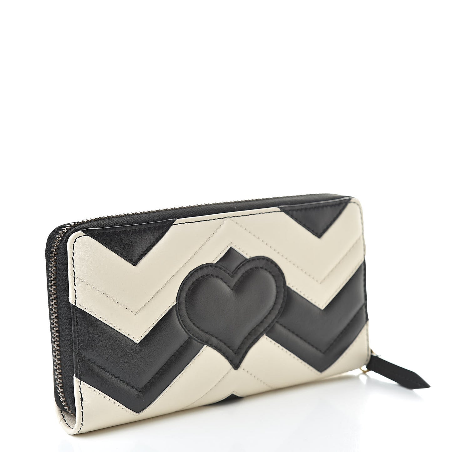 Calfskin Matelasse GG Marmont Zip Around Wallet Black White