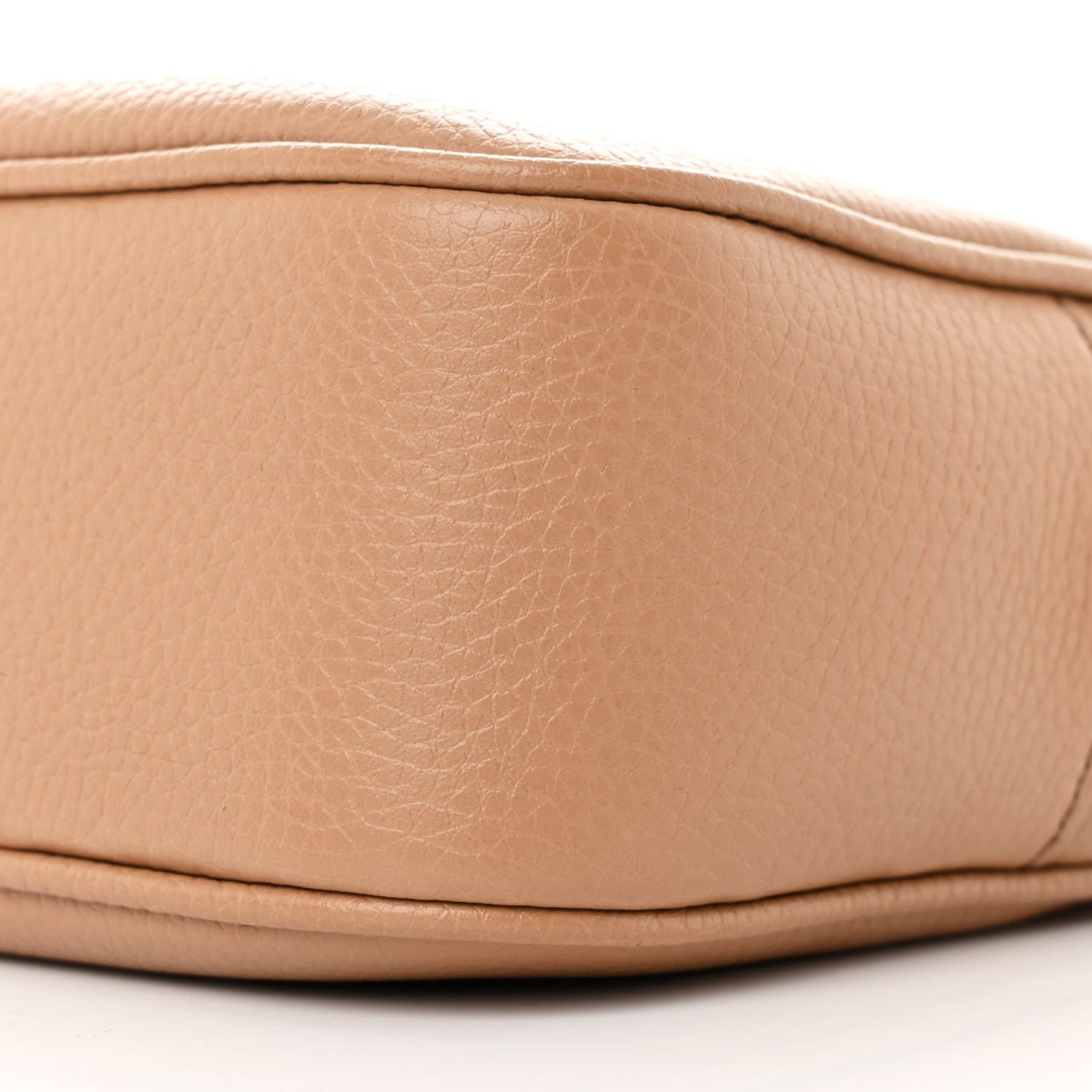 Gucci Pebbled Calfskin Small Soho Disco Bag Camelia 10 of 10