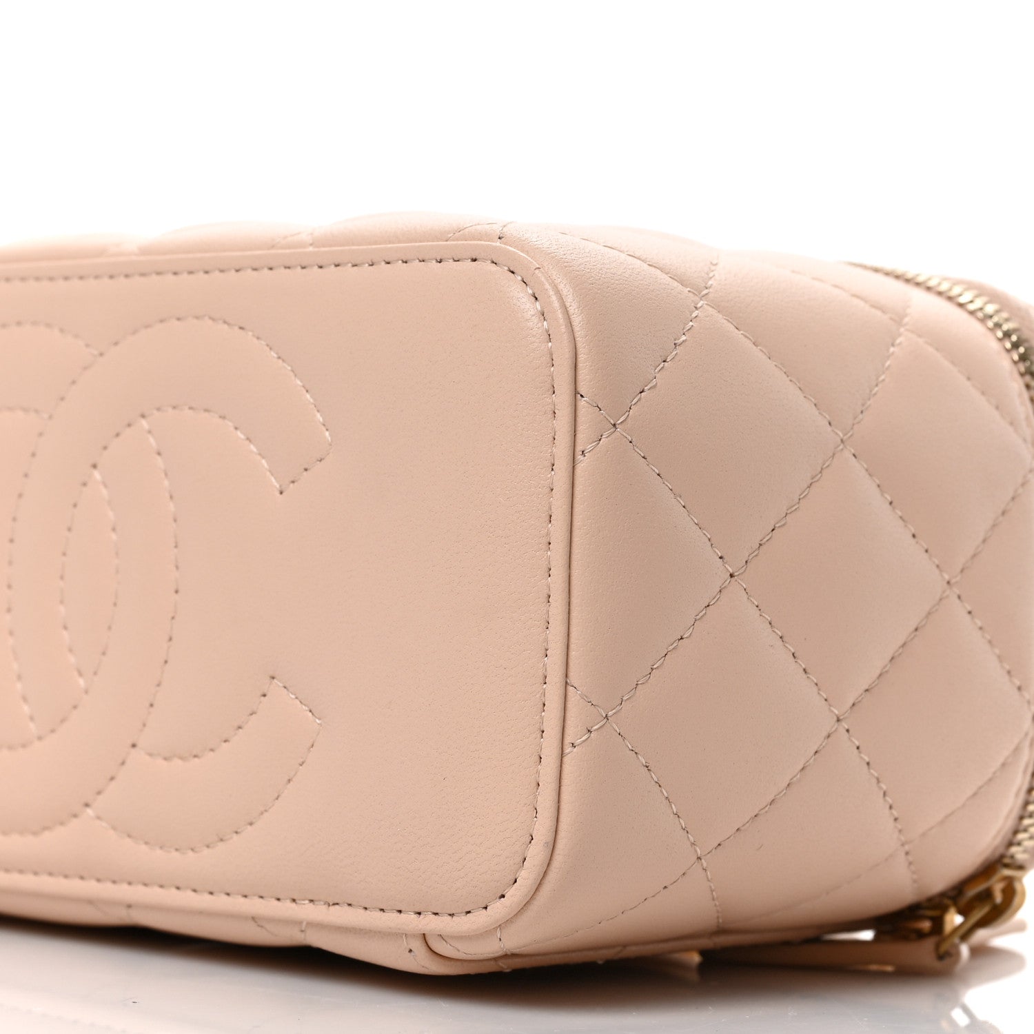 Chanel Lambskin Quilted Sweet Camellia Small Vanity Case With Chain Pink 10 of 10