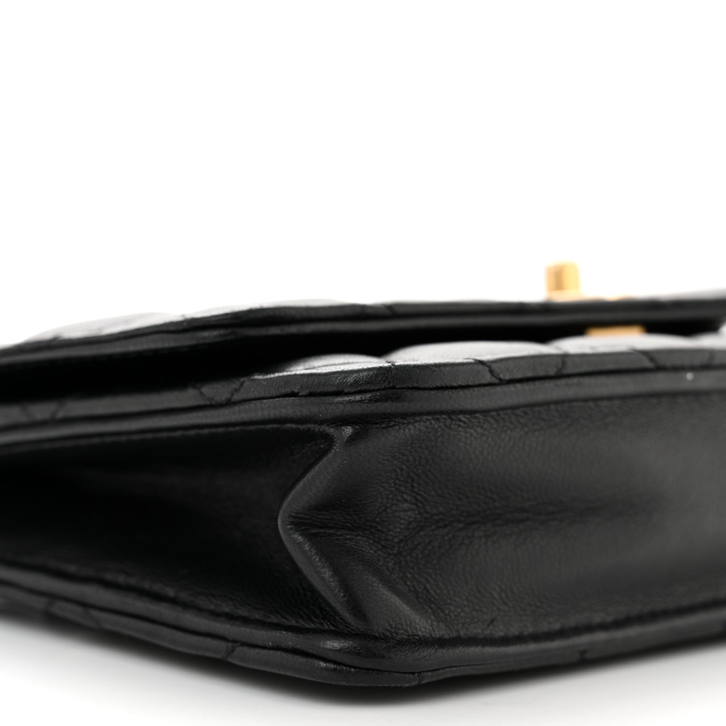 Lambskin Quilted CC Pearl Crush Wallet on Chain WOC Black