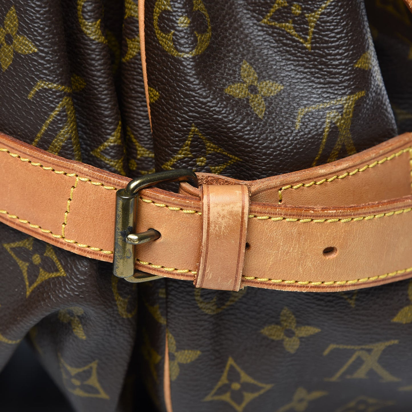 Monogram Saumur 43