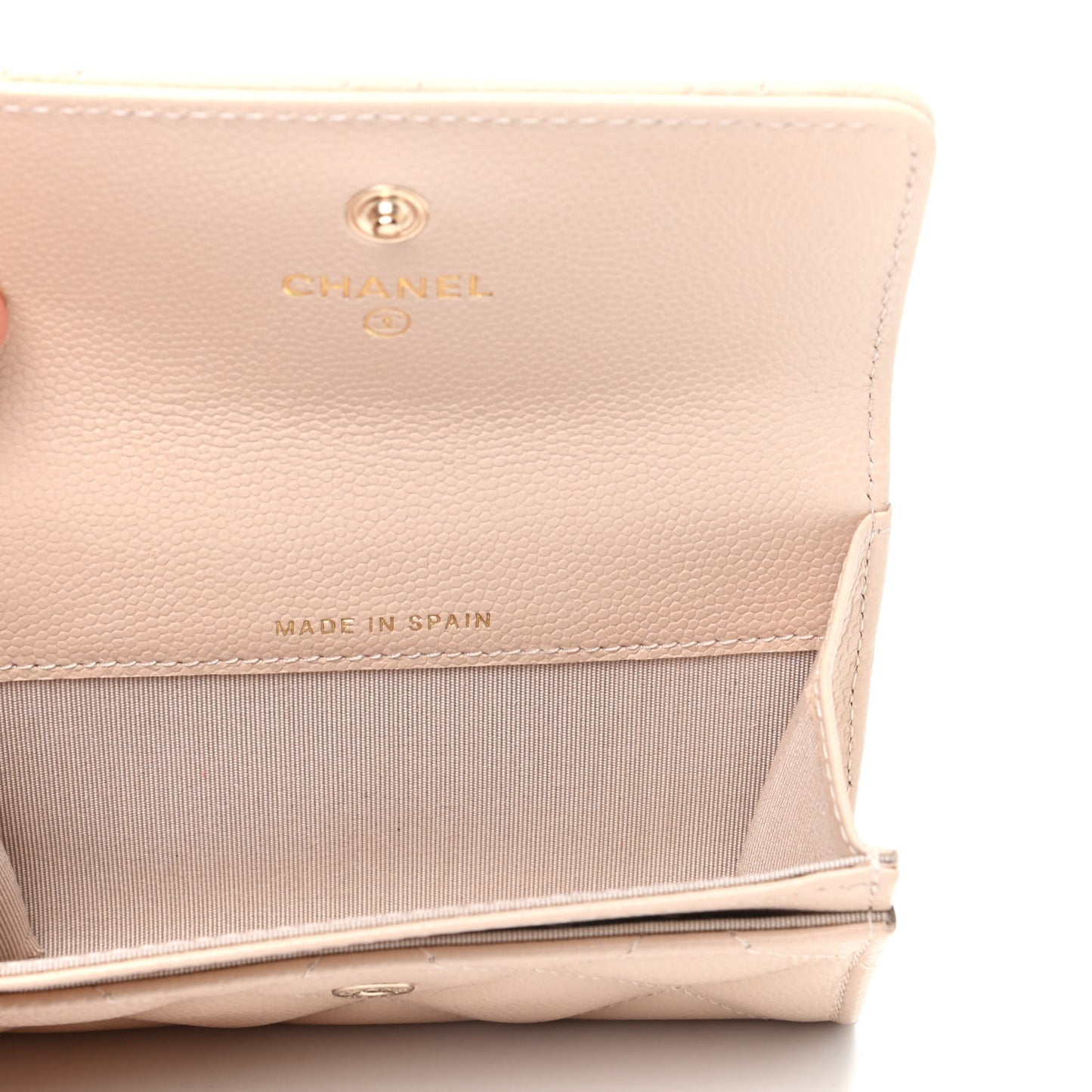 Caviar Pearl Quilted Coco Candy Flap Card Holder Beige