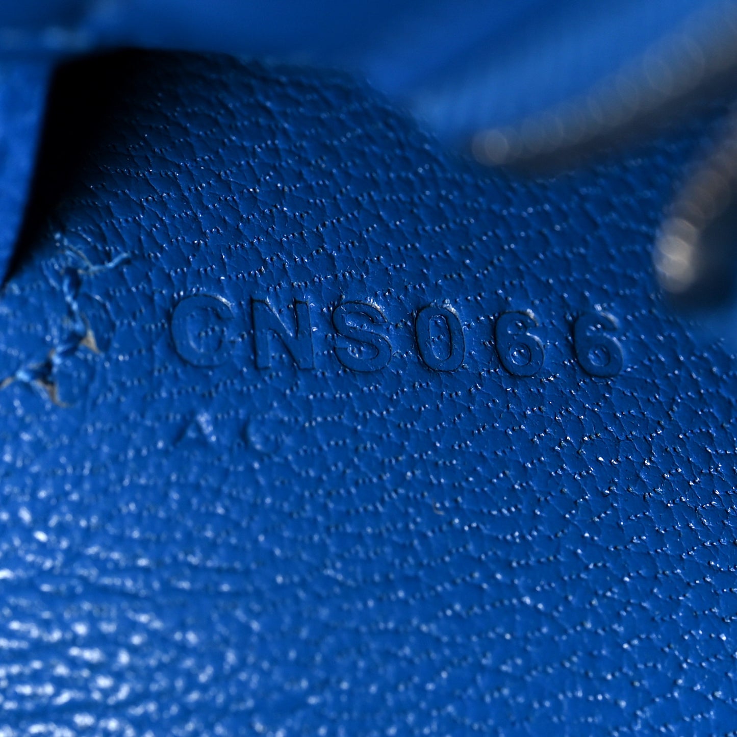 Epsom Kelly Sellier 25 Bleu Zellige