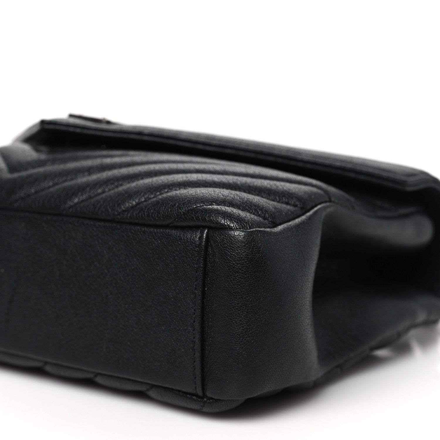 Saint Laurent Sheepskin Matelasse Chevron Monogram Medium College Bag Black 9 of 9