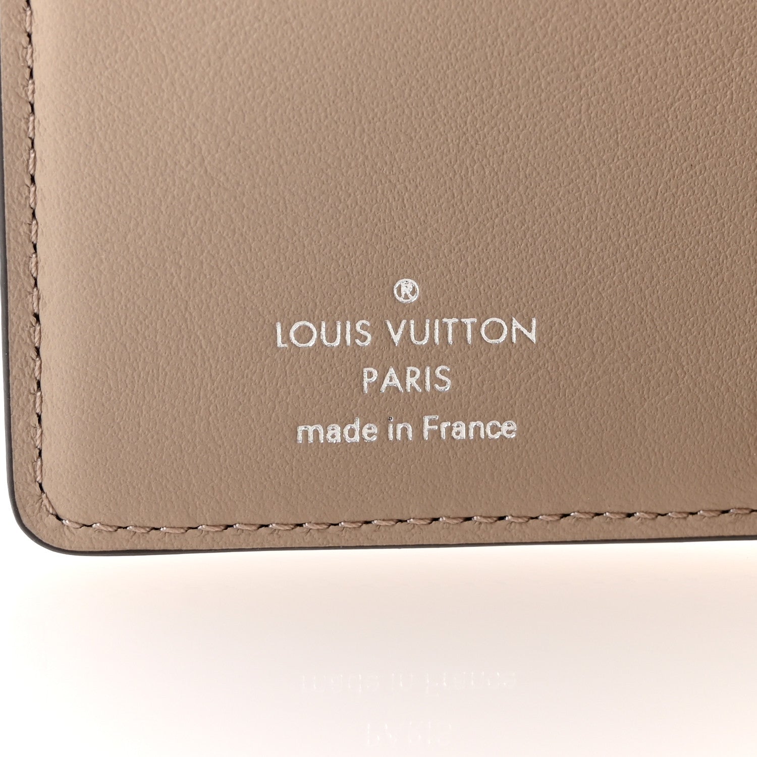 Louis Vuitton Mahina Clea Wallet Galet 6 of 6
