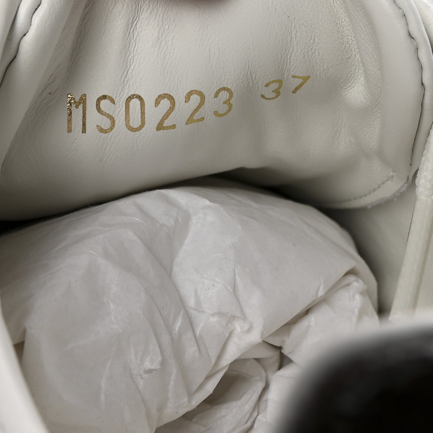Louis Vuitton Monogram Stud Front Row Sneaker 37 White 9 of 10