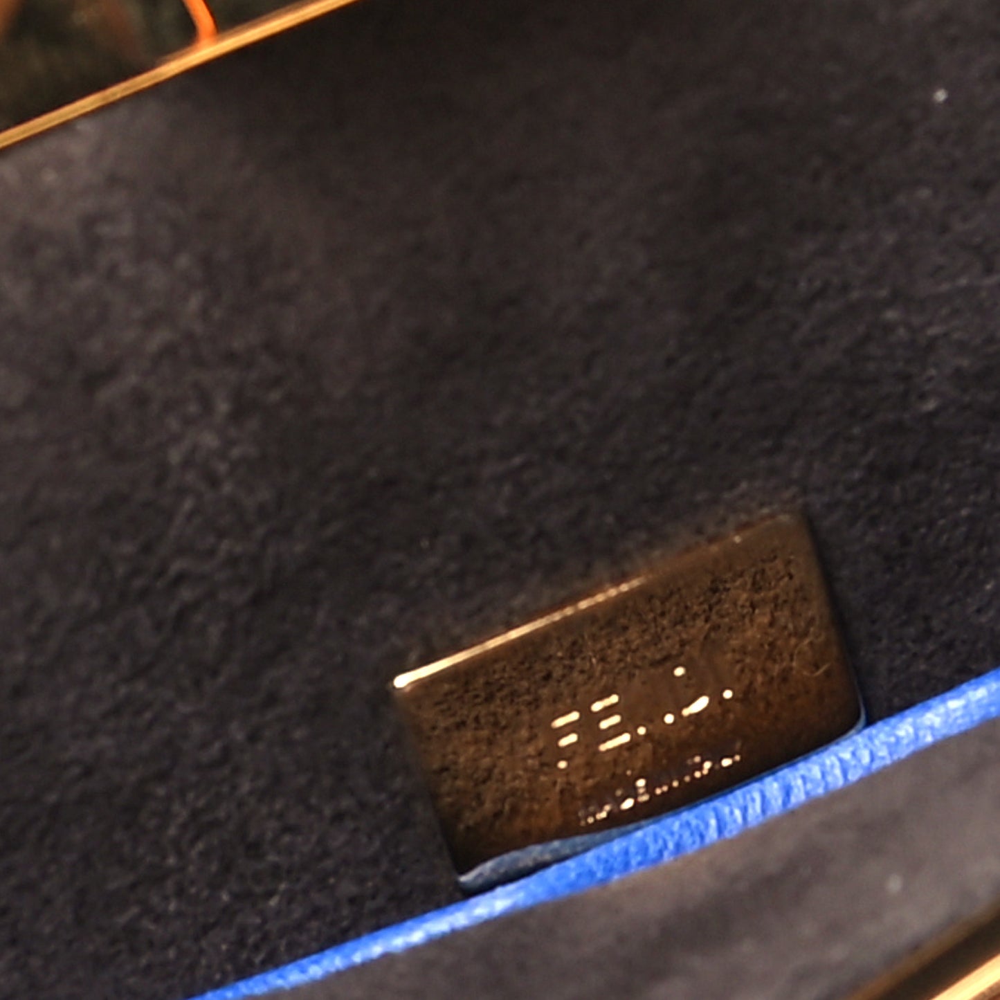 Nappa Micro Peekaboo Iconic Satchel Bluette