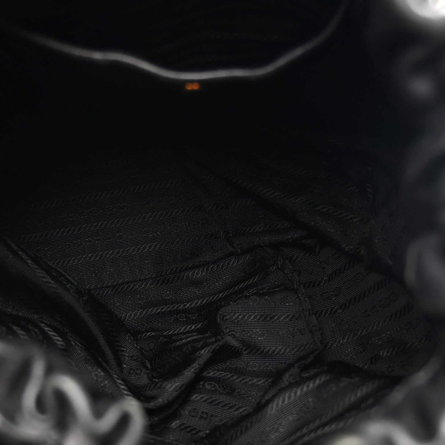 Vitello Soft Calfskin Shopping Satchel Black