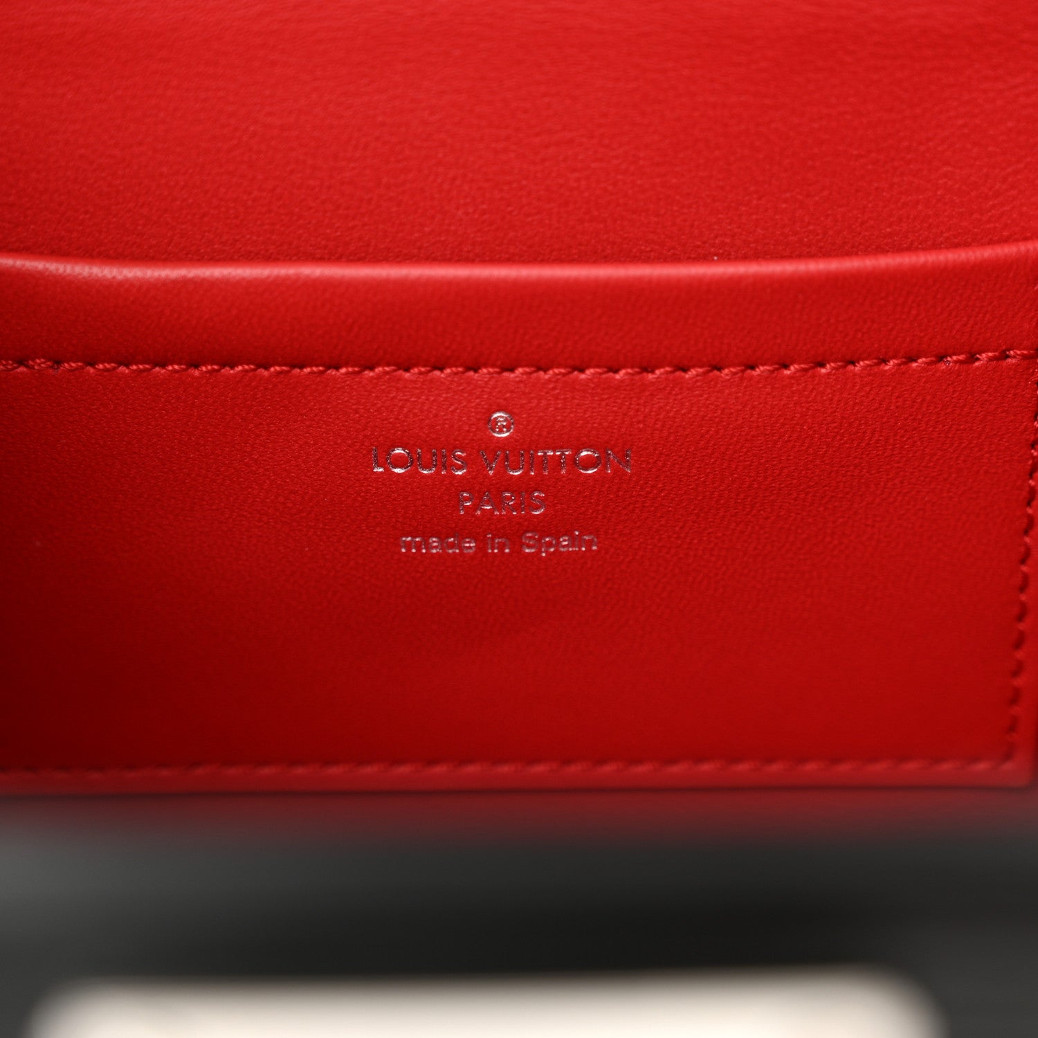 Louis Vuitton Epi Bleecker Box Black 6 of 10