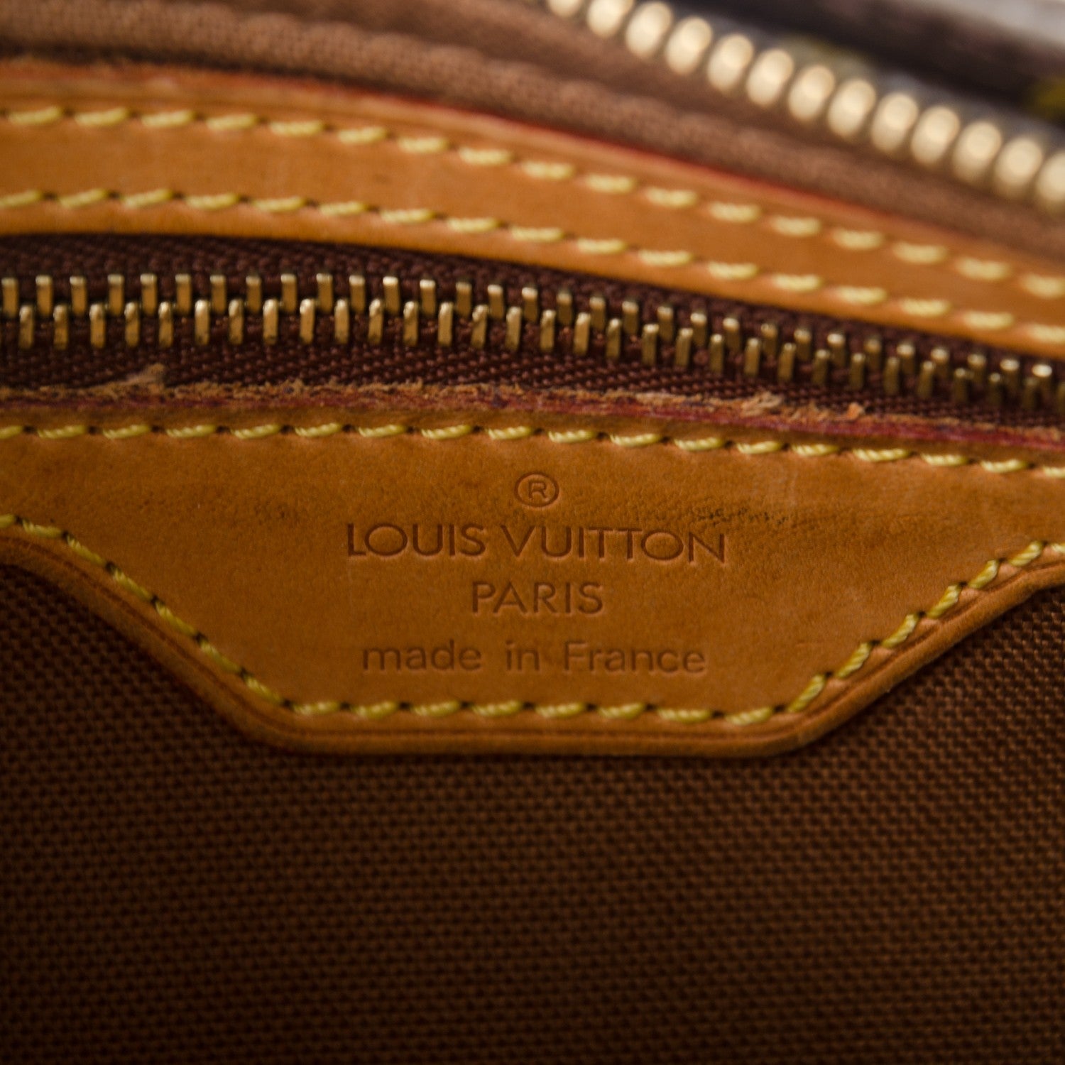 Louis Vuitton Monogram Trotteur 7 of 9