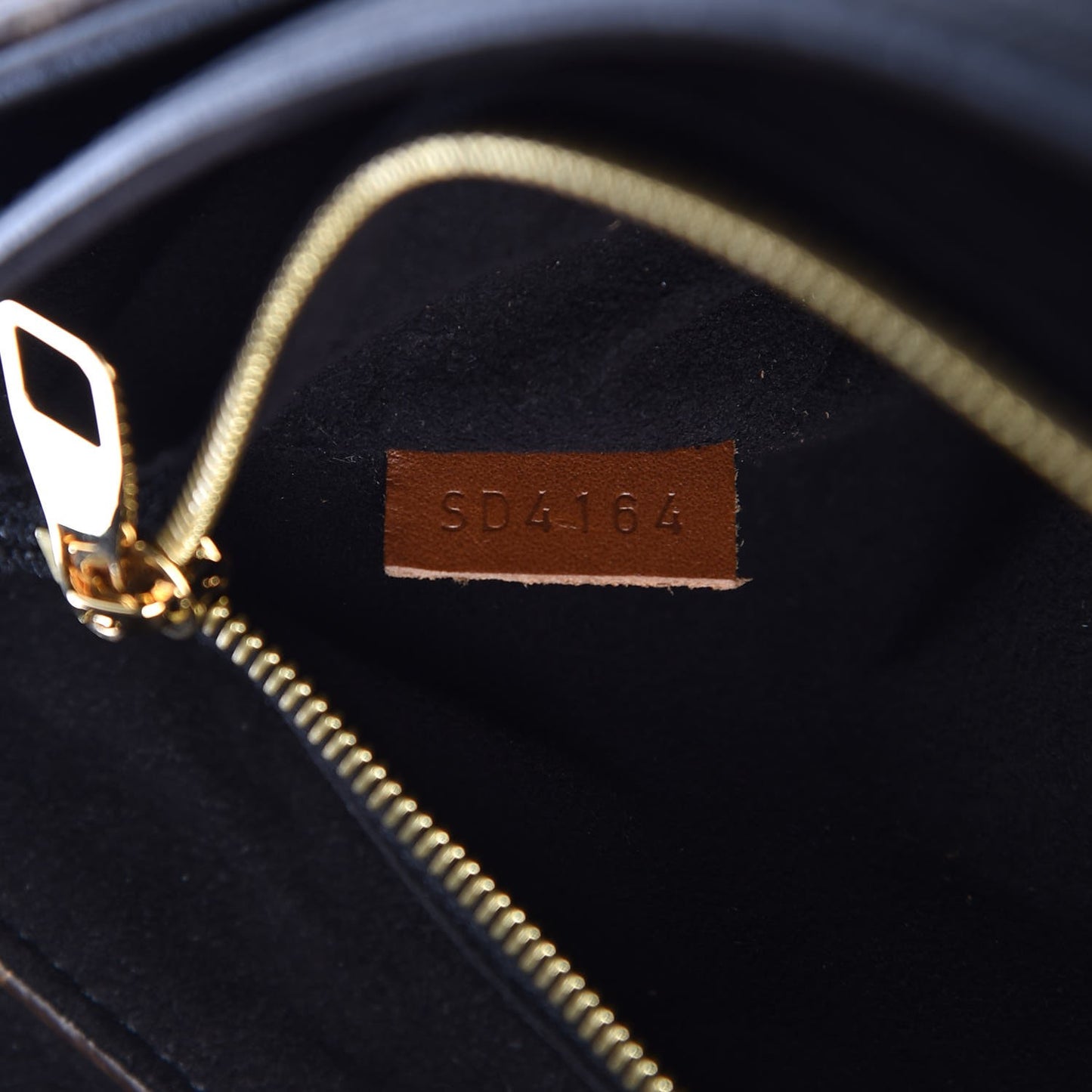 Monogram Pallas Chain Black