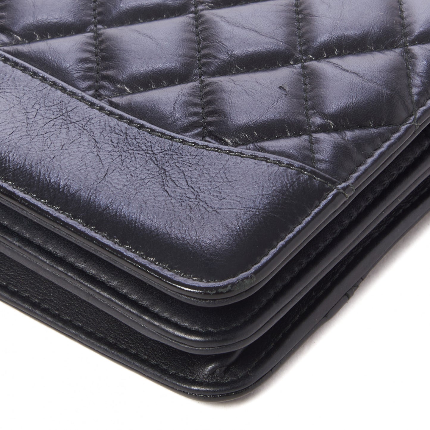 Aged Calfskin Quilted Gabrielle Wallet On Chain WOC Black