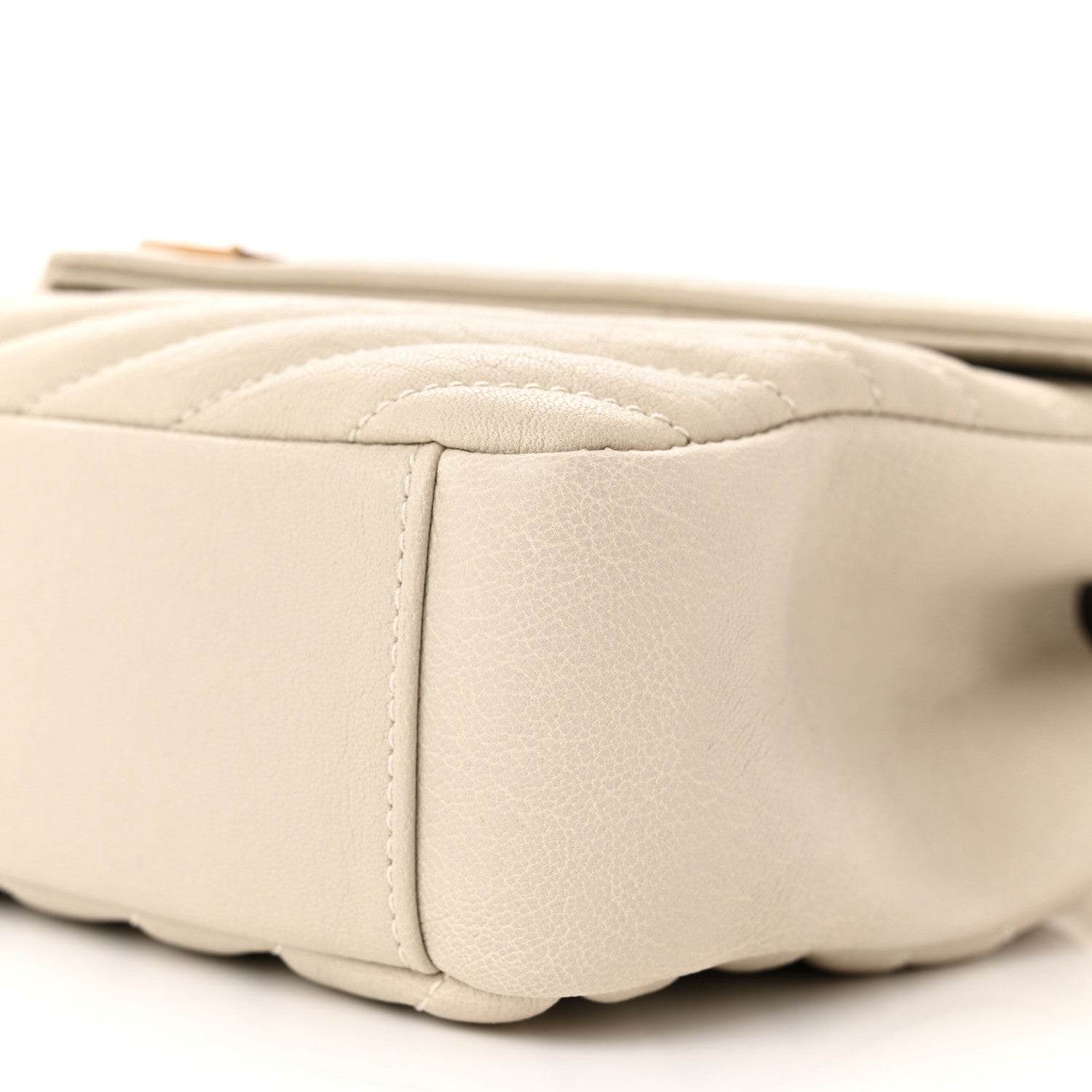 Saint Laurent Sheepskin Matelasse Chevron Monogram Medium College Bag Crema Soft 10 of 10
