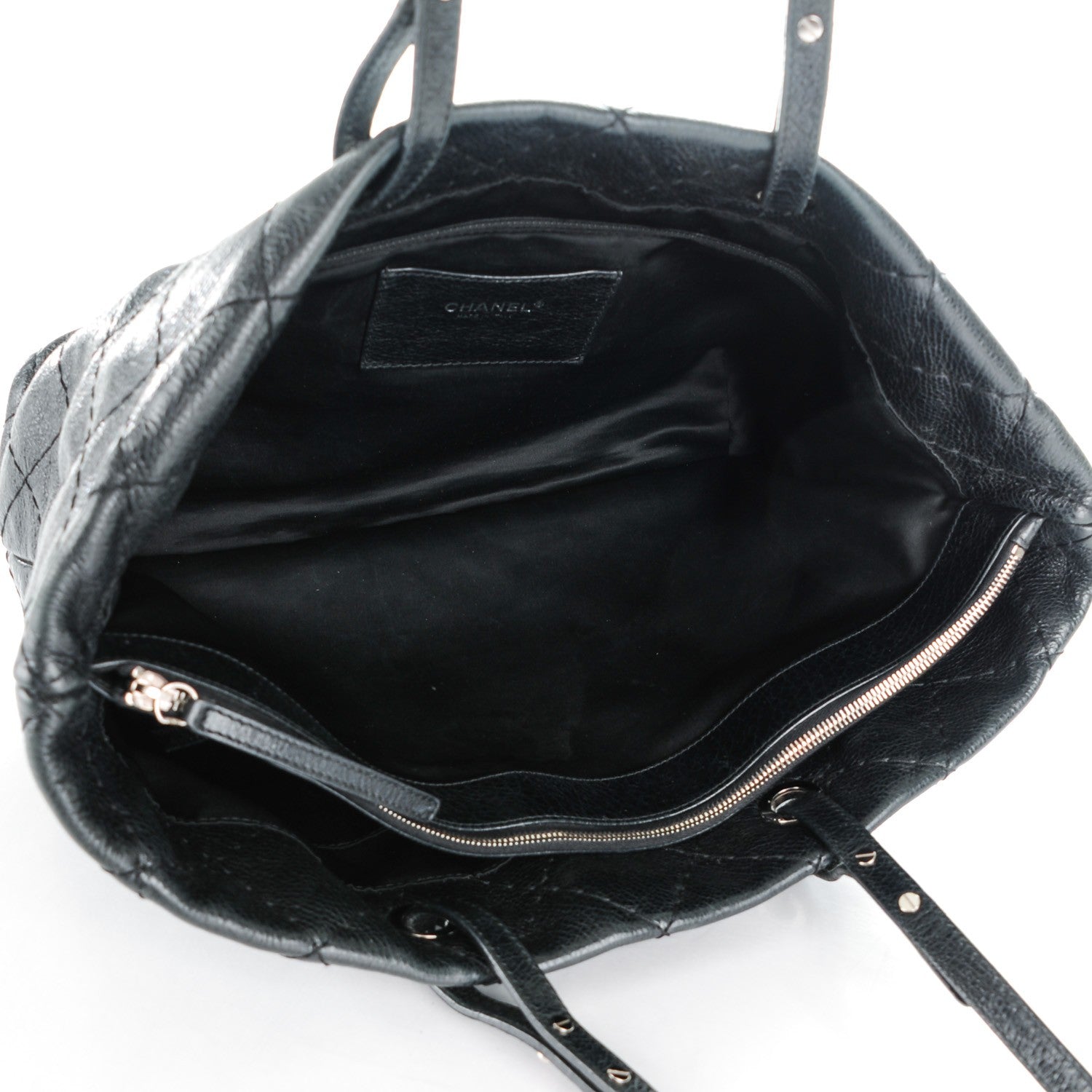 Chanel Glazed Calfskin Large On The Road Tote Black 5 of 10