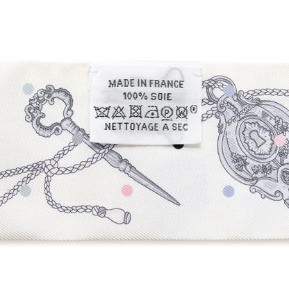 Hermes Silk Les Cles A Pois Twilly White Gris Acier 4 of 4