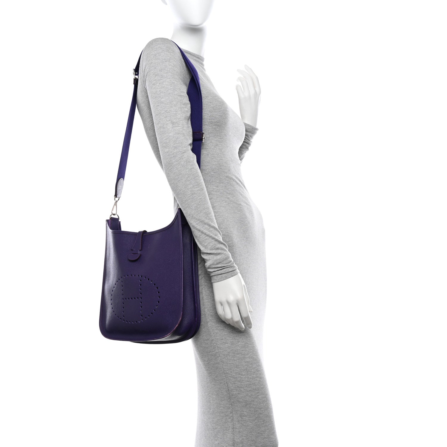 Hermes Epsom Evelyne III PM Iris 2 of 18