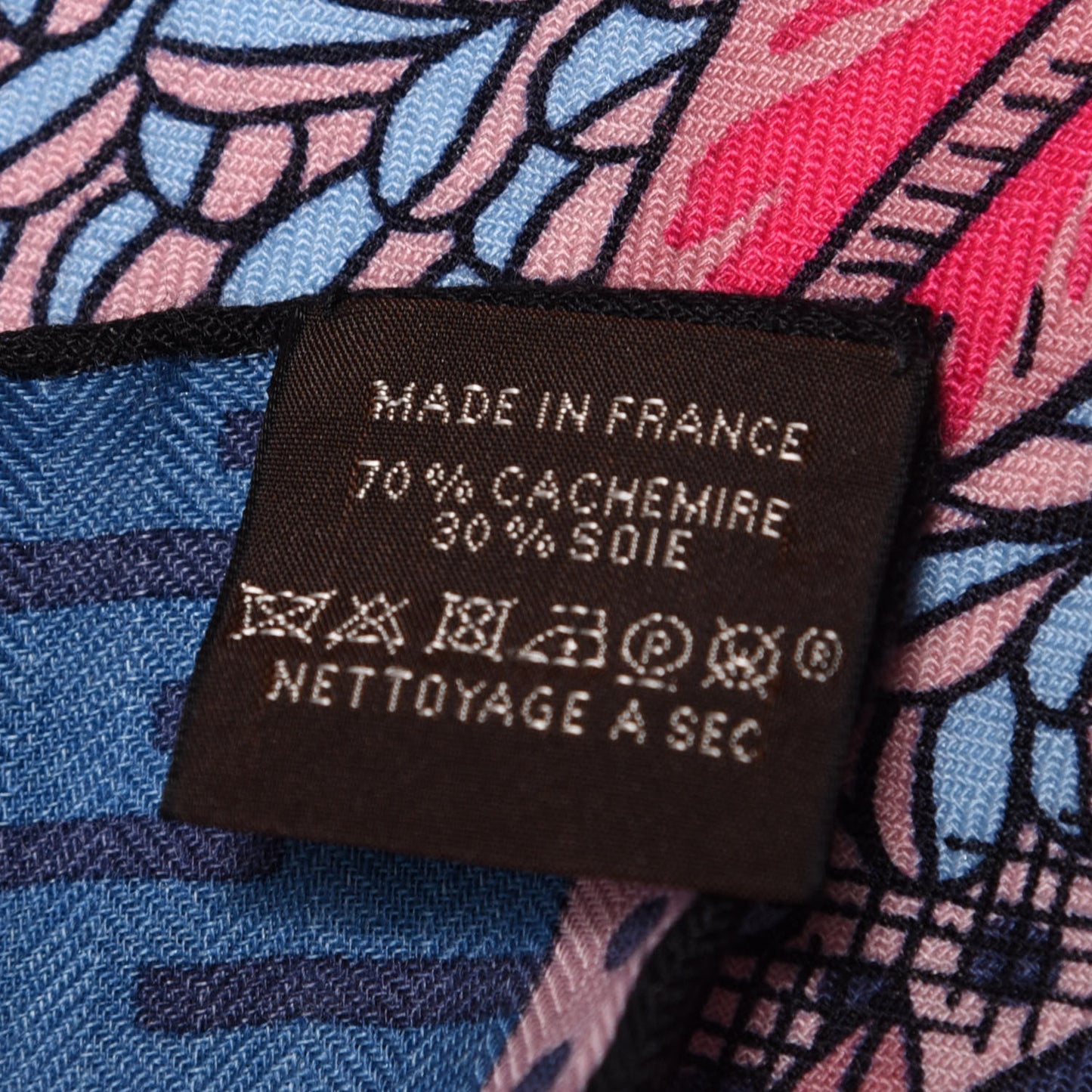 Cashmere Silk Acte III Scene I La Clairiere Shawl 140 Marine Rose Vif Blue Jean
